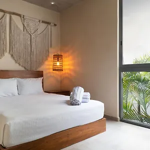 Luxury And Family In La Veleta **** Tulum
